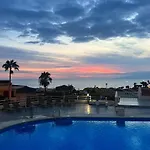 Paulmarie Ocean View أذيخي